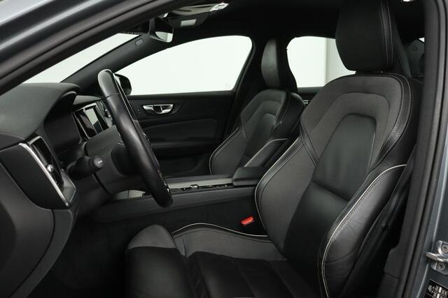 Volvo S60 2.0 T4 R-Design | Trekhaak | Stoelverwarming | Carplay | Adaptive cruise | Keyless | Navigatie | Contourstoelen | Full LED