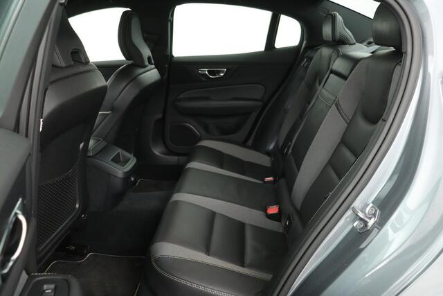 Volvo S60 2.0 T4 R-Design | Trekhaak | Stoelverwarming | Carplay | Adaptive cruise | Keyless | Navigatie | Contourstoelen | Full LED