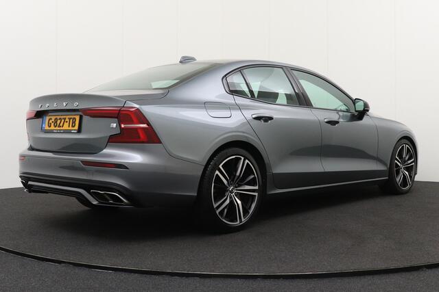 Volvo S60 2.0 T4 211 PK Aut. R-Design 19' LMV Leder Memory Camera Carplay