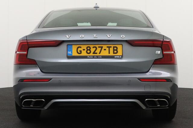 Volvo S60 2.0 T4 211 PK Aut. R-Design 19' LMV Leder Memory Camera Carplay