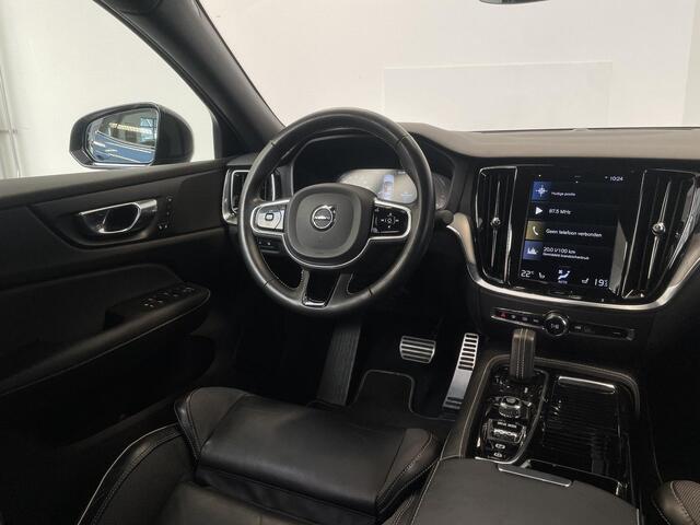 Volvo S60 2.0 Recharge T6 AWD R-Design | LEDER | CARPLAY | ORG.NL | STOELVERWARMING |