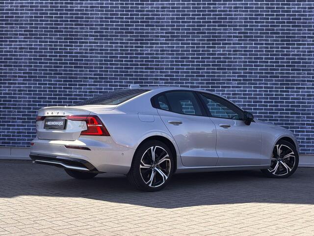 Volvo S60 2.0 B4 Plus Dark | Panoramisch schuif/kanteldak | Harman Kardon | Stoel & stuur verwarming | Adaptieve Cruise Control |