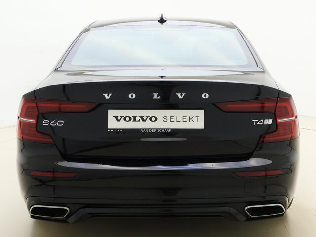 Volvo S60 T4 210 pk Automaat R-Design / Adapt. Cruise / BLIS / Polestar / Elektr. Stoelen / Harman&Kardon / Schakelpaddles / 19'' / Stoel + Stuurw. Verwarming / PDC + Camera / Mistlampen /