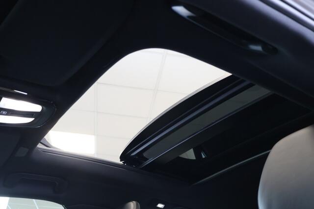 Volvo S60 2.0 Recharge T8 AWD Ultimate Dark - Pano - B en W - 360 Graden