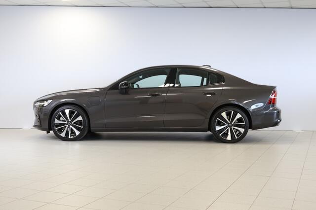 Volvo S60 2.0 Recharge T8 AWD Ultimate Dark - Pano - B en W - 360 Graden