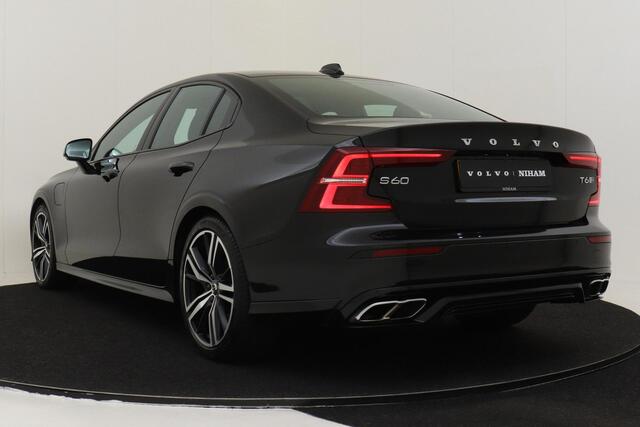 Volvo S60 T6 AWD TWIN ENGINE R-DESIGN -PANO.DAK|POWER-SEAT|EXTERIEUR.STYLING|TREKHAAK|19"|BLIS