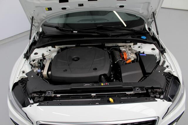 Volvo S60 2.0 T6 AWD Twin Engine R-Design 253PK, LEER | NAVI | CAMERA | HARMAN/KARDON