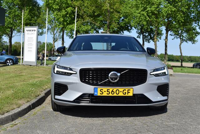 Volvo S60 Recharge T6 AWD Plus Dark H&K | ACC | 360 camera | Sportstoelen | Blis | Stuurverwarming | Stoelverwarming