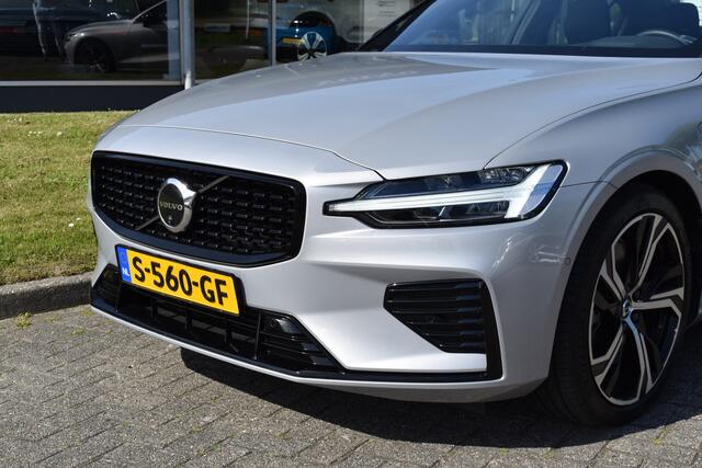 Volvo S60 Recharge T6 AWD Plus Dark H&K | ACC | 360 camera | Sportstoelen | Blis | Stuurverwarming | Stoelverwarming