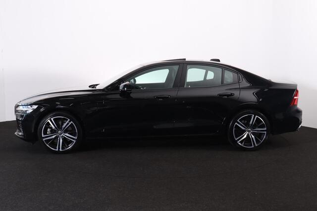 Volvo S60 Recharge T6 340pk AWD R-Design Intellisafe Assist & Surround - Panormadak - 360º Camera - Head-up Display - Keyless - Harman Kardon Audio - Elektrisch verstelbare bestuurdersstoel - Verwarmbare voorstoelen & Stuurwiel - 19" Wielen