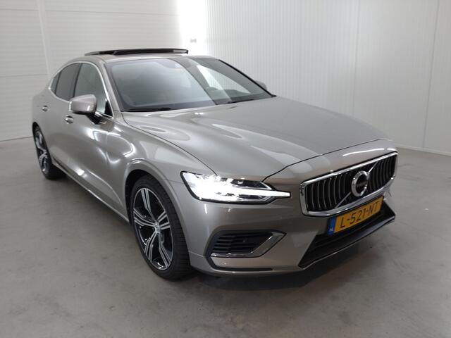 Volvo S60 2.0 Recharge T6 AWD Inscription | Verwacht | Leder | Panoramadak |