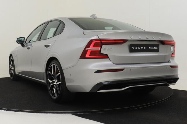 Volvo S60 T8 AWD POLESTAR ENGINEERED -PANO.DAK|360°CAM|BOWERS&WILKINS|GELAAGD.GLAS|19"|TREHAAK