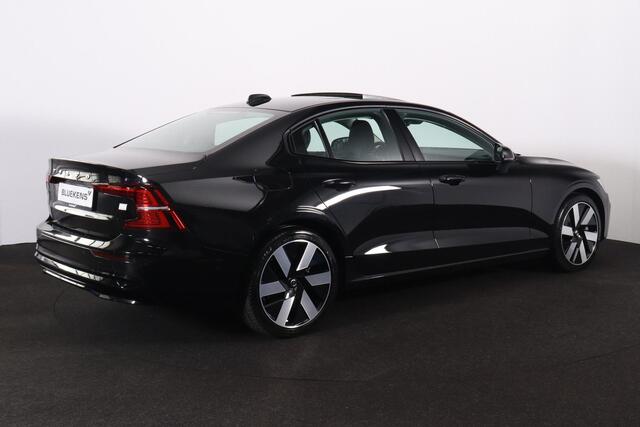 Volvo S60 Recharge T8 AWD Ultimate Dark - LONG RANGE - Panorama/schuifdak - IntelliSafe Assist & Surround - 360º Camera - Harman/Kardon audio - Adaptieve LED koplampen - Verwarmde voorstoelen, stuur & achterbank - Parkeersensoren voor & achter - Elektr. bedienb. vo