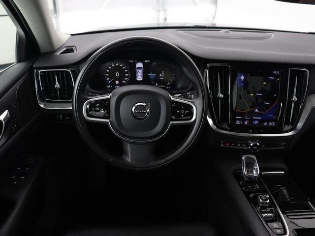 Volvo S60 2.0 Recharge T6 Inscription | Leder | Stoel & stuurverwarming | Camera | Harman/Kardon | Adaptive cruise | Carplay | Keyless | Memory | Navigatie | Parkeerhulp | Dodehoek detectie | Full LED