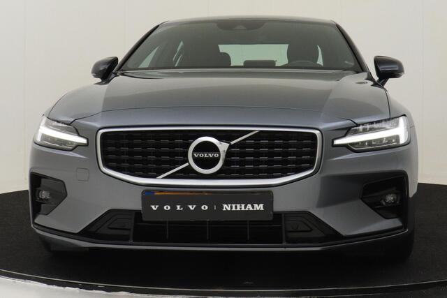 Volvo S60 T4 AUT. R-DESIGN -CAMERA|TREKHAAK|19"|BLIS|ADAP.CRUISE|POWER-SEAT