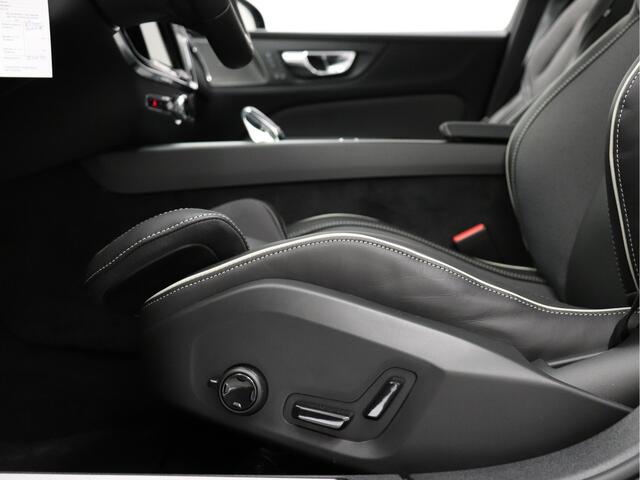 Volvo S60 B4 Aut. Ultimate Dark | Panoramadak | 360º camera | Head-up display | Harman Kardon