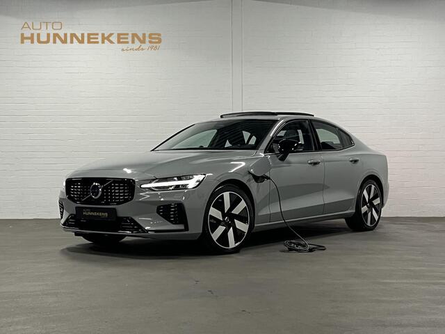 Volvo S60 2.0 Recharge T8 AWD Ultimate Dark *455 PK* | Massage | Open dak | Bowers & Wilkins | Adapt. Cruise | Stoelventilatie/Stoelverwarming |