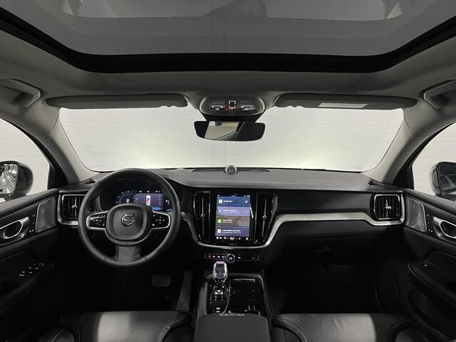 Volvo S60 2.0 Recharge T8 AWD Ultimate Dark *455 PK* | Massage | Open dak | Bowers & Wilkins | Adapt. Cruise | Stoelventilatie/Stoelverwarming |
