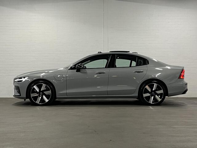 Volvo S60 2.0 Recharge T8 AWD Ultimate Dark *455 PK* | Massage | Open dak | Bowers & Wilkins | Adapt. Cruise | Stoelventilatie/Stoelverwarming |