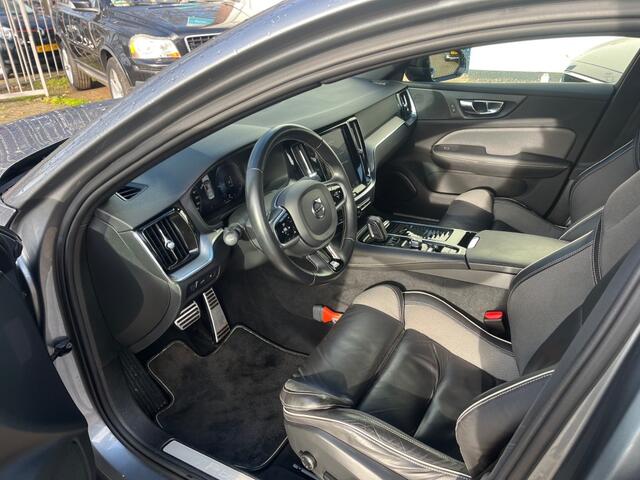 Volvo S60 T6 AWD R-Design Plug In Pilot Assist Adaptive Cruise Trekhaak