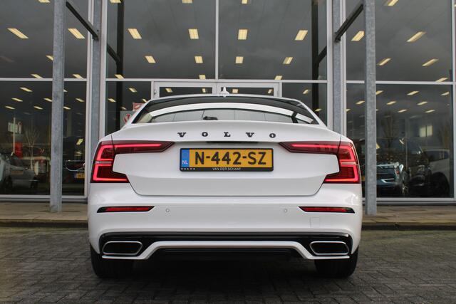 Volvo S60 B4 Automaat R-Design | Schuif/kanteldak | Zonnescherm achteruit | El. Stoel | BLIS | Adapt. Cruise