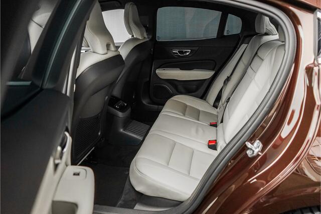 Volvo S60 2.0 T8 AWD Twin Engine Inscription R-Design Leder ACC H/K HUD 360°