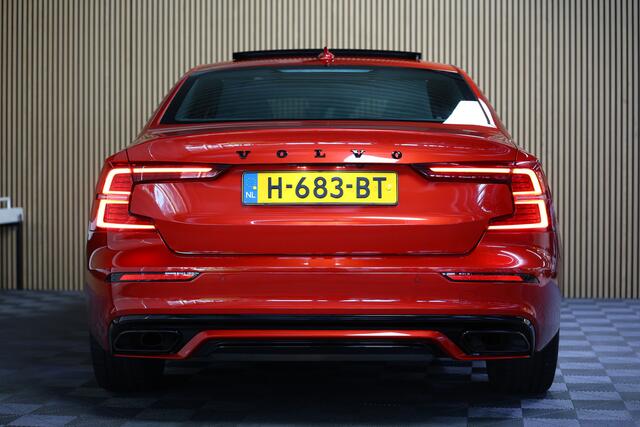 Volvo S60 2.0 T5 Intro Edition R-Design AUT 250pk PANO HUD H/K ACC CARPLAY DAB LEER '20