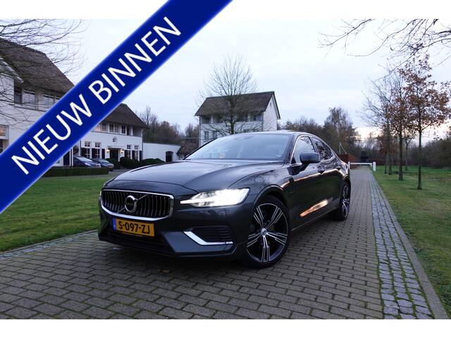 Volvo S60 2.0 T8 AWD Twin Engine R-Design | Harman Kardon | Pano | Head-up | BLIS | Camera | Memory | Pilot Assist |