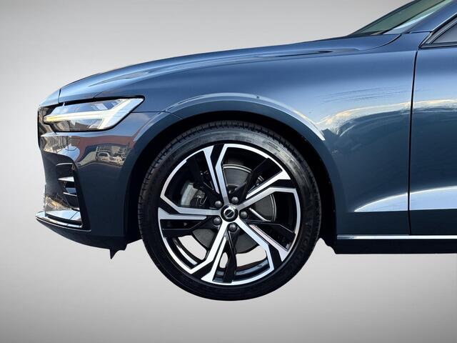 Volvo S60 2.0 B4 Ultimate Dark NL-Auto, Prachtige Samenstelling!