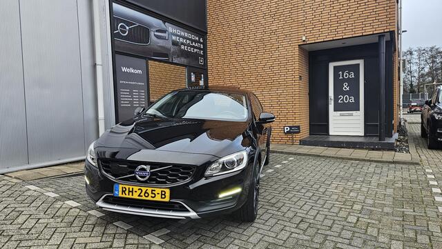 Volvo S60 Cross Country 2.0 T5 AWD Nordic+