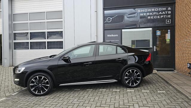 Volvo S60 Cross Country 2.0 T5 AWD Nordic+