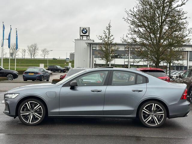 Volvo S60 2.0 Recharge T8 AWD R-Design Trekhaak | HUD | Pano | 360 cam | Harman/kardon