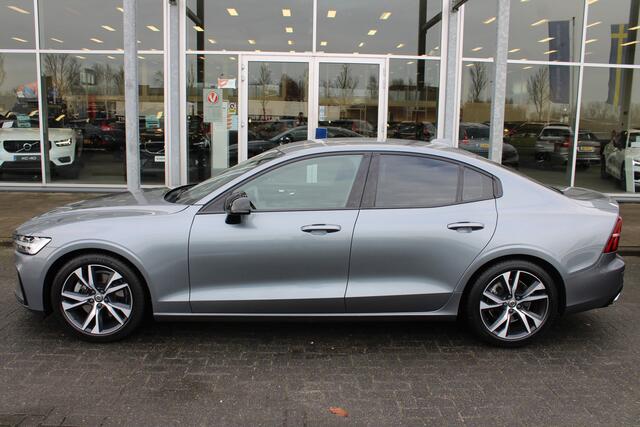 Volvo S60 B4 Automaat R-Design | Camera | Harman Kardon | Memory seats | Trekhaak | Keyless | Verw. Voorstoelen