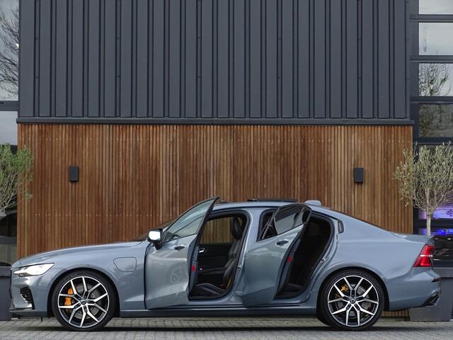 Volvo S60 T8 405PK Polestar Engineerd AWD / Brembo / Harman Kardon / LED