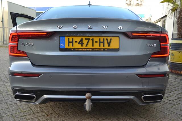 Volvo S60 2.0 T4 R-Design BTW