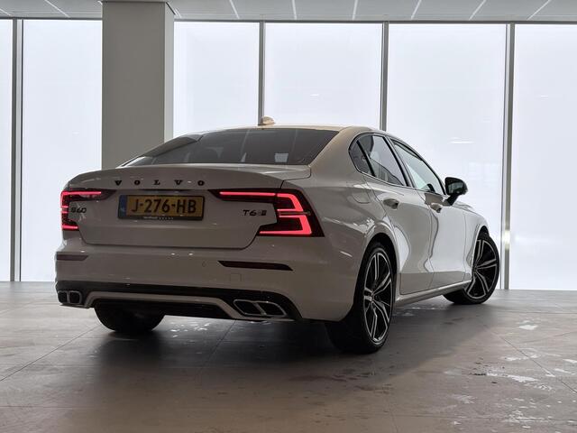 Volvo S60 T6 AWD Twin Engine R-Design