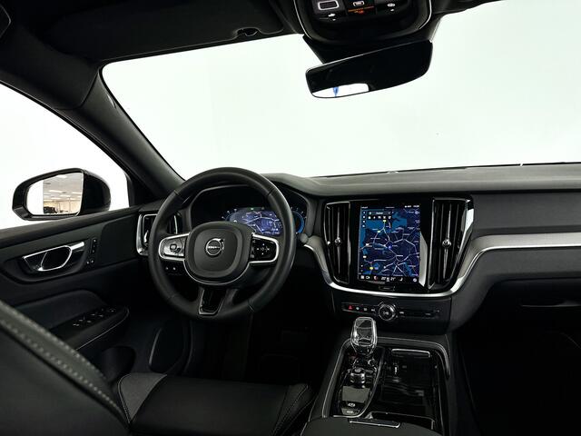 Volvo S60 Recharge T6 AWD Plus Dark | Parkeercamera | Stoel- en Stuurverwarming | Trekhaak