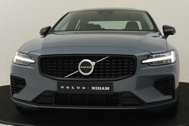 Volvo S60 RECHARGE T8 AWD ULTIMATE DARK *FULL OPTIONS!* -PANO.DAK|BOWERS&WILKINS|GEVENT.LEDER+MASSAGE|360°CAM|HEAD-UP DISP.|19"