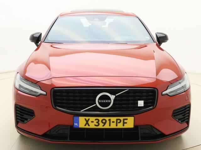 Volvo S60 T8 404pk AWD R-Design / Polestar / 20'' / Styling kit / Head-Up / Harman&Kardon / Panoramadak / Lederen Dashboard / Adapt. Cruise / BLIS / Full-LED /