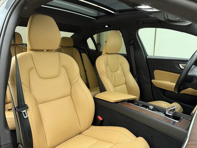 Volvo S60 B4 211pk Plus Dark / Schuif-kanteldak / H&K Audio / Semi elektrische trekhaak / Geventileerd leder / Getint glas / Stoel&Stuurverwarming.