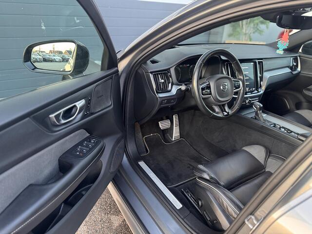 Volvo S60 2.0 T5 Intro Edition / Nap / Pano / R-Desing / Leer /