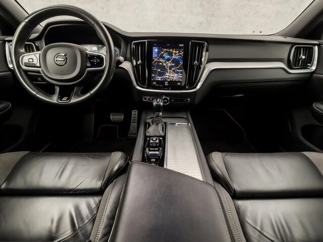 Volvo S60 2.0 T4 R-Design 190Pk Automaat (APPLE CARPLAY, GROOT NAVI, MEMORY SEATS, CAMERA, LEDER, SPORTSTOELEN, GETINT GLAS, PARKEERSENSOREN, NIEUWSTAAT)