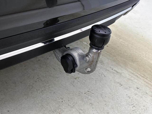 Volvo S60 2.0 B3 Inscription | Leder | Trekhaak | Blis | 18'' |