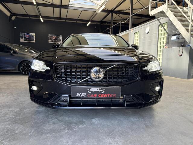 Volvo S60 2.0 B4 Ultimate Dark PANO-H&K-HUD-MEMORY-ACC-NAP