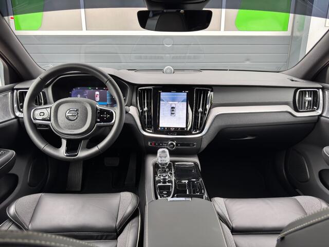 Volvo S60 ULTIMATE DARK RECHARGE PLUG-IN HYBRID AWD