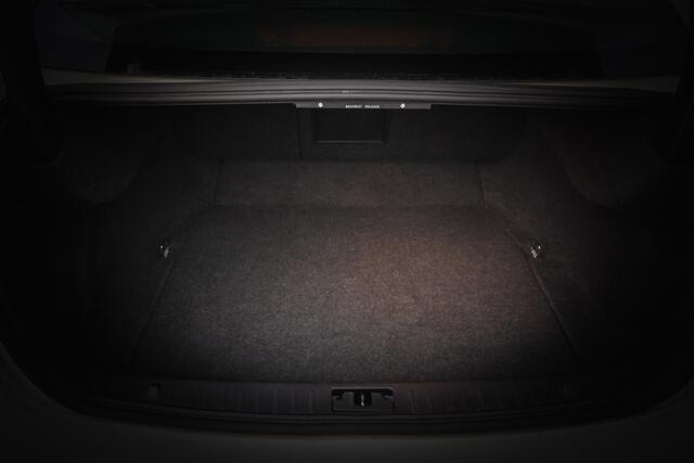 Volvo S60 T3 Aut. Polar+ Dynamic SCHUIFDAK | CAMERA | STOELVERW. | LEDER | AFN TREKHAAK | NAVI | CLIMA | CRUISE | LMV 19''