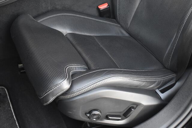 Volvo S60 T8 390PK AWD Twin Engine R-Design | Stoel ventilatie | Bowers & Wilkins | 360 graden camera | Bomvol!