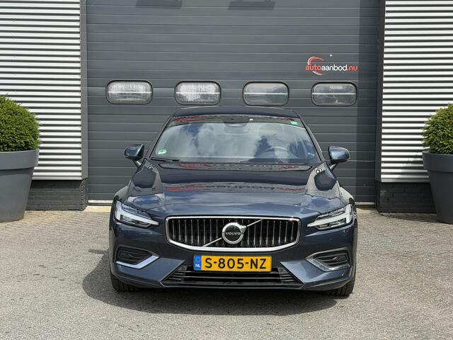 Volvo S60 2.0 B4 Plus Bright | Camera | Navigatie | 20 Inch Lichtmetalen Velgen | DAB | LED |