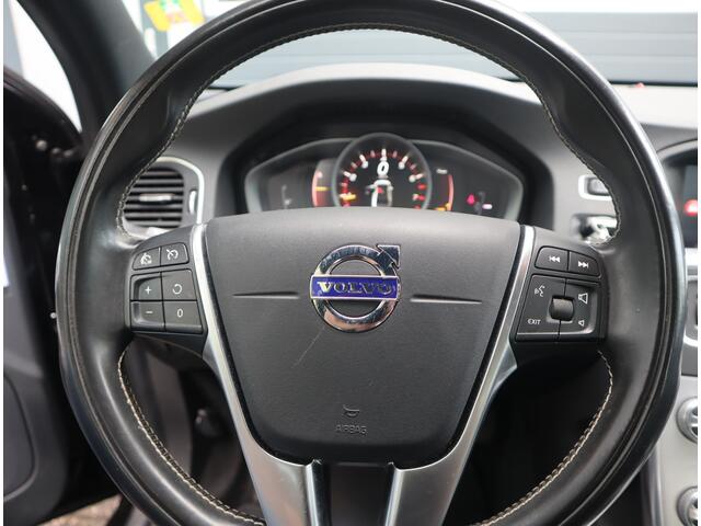 Volvo S60 2.0 T3 Nordic+ Navi / Afn Trekh / Elekramen / Cruise / Handgeschakeld 6 versn / Dealer onderhouden