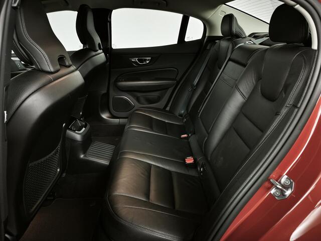 Volvo S60 2.0 Recharge T8 AWD Inscription | Camera | Memory | Leder | Navigatie | Adaptieve cruise |